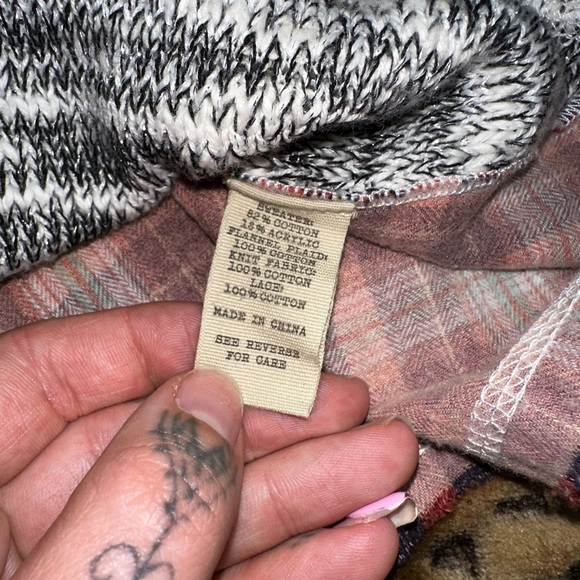 BKE Boutique Mixed Knit Plaid Lined Cardigan Sweater Small - Picture 3 of 11